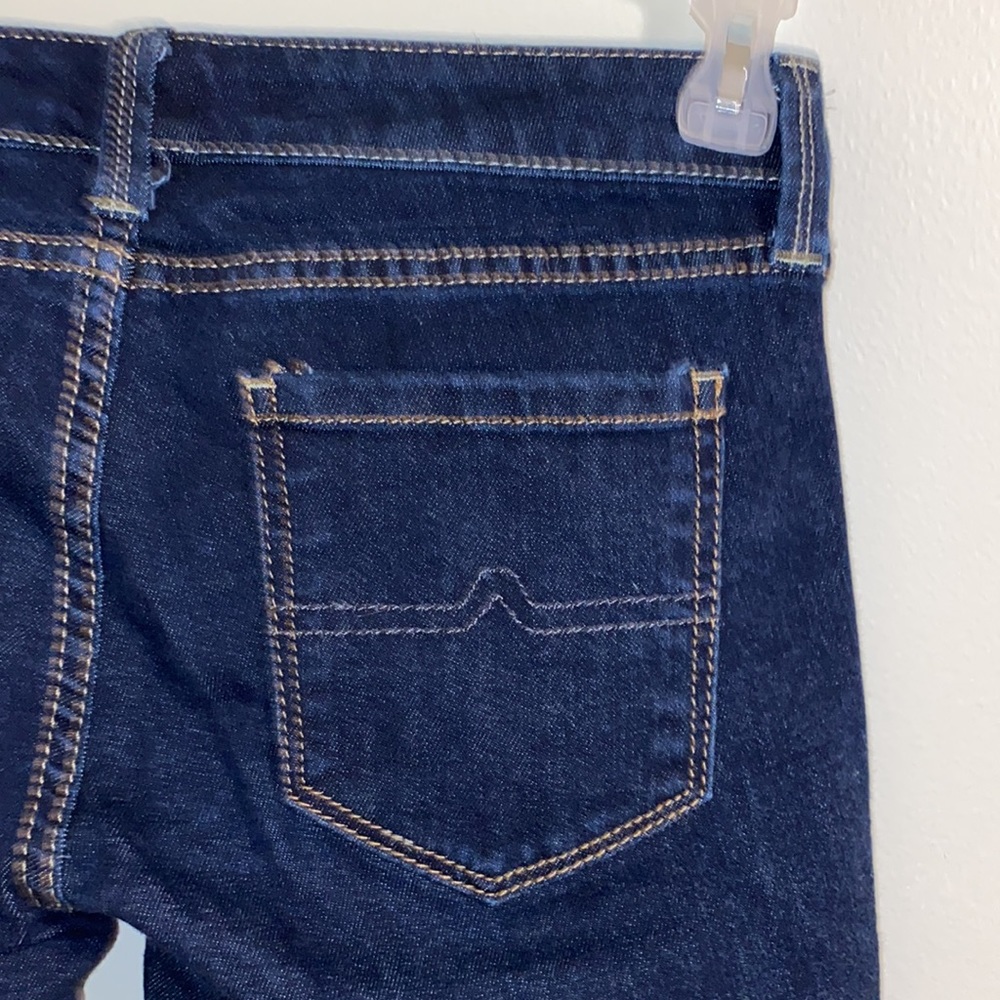 Jeans - Picture 5 of 5